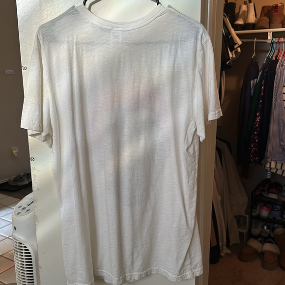 VICI - boyfriend fit tee! - Picture 5 of 7